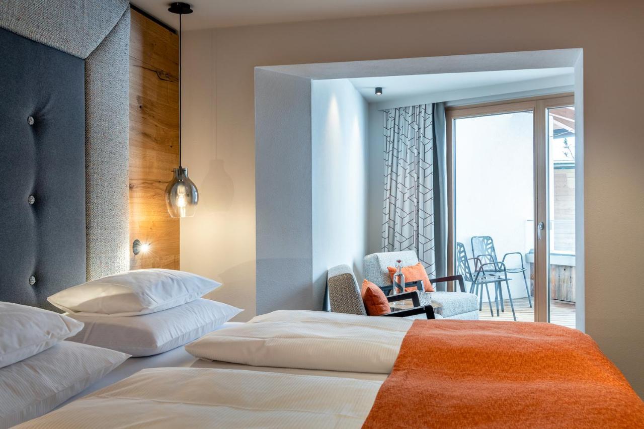 Hotel Das Zwoelferhaus Saalbach-Hinterglemm Exteriör bild