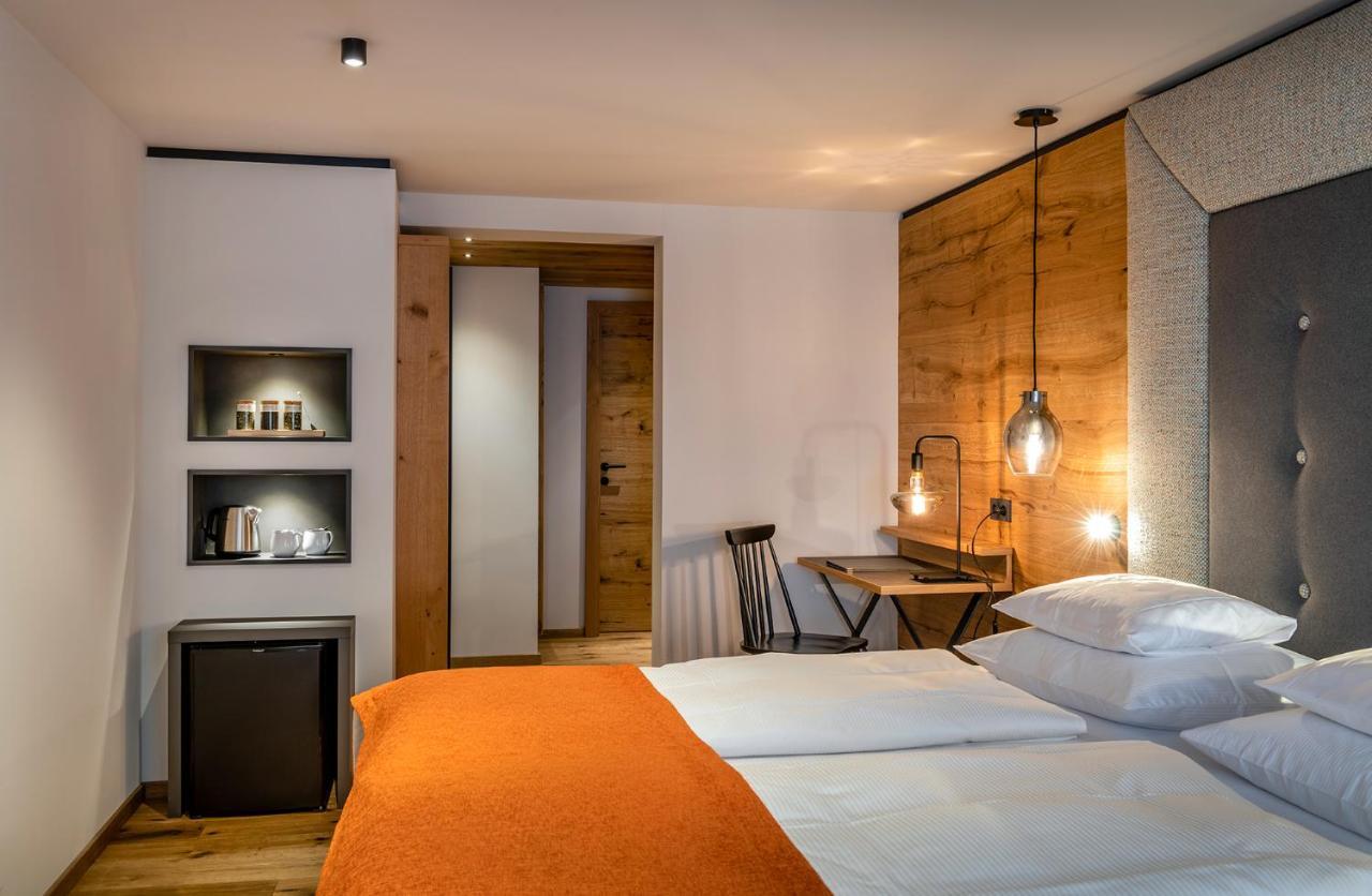 Hotel Das Zwoelferhaus Saalbach-Hinterglemm Exteriör bild