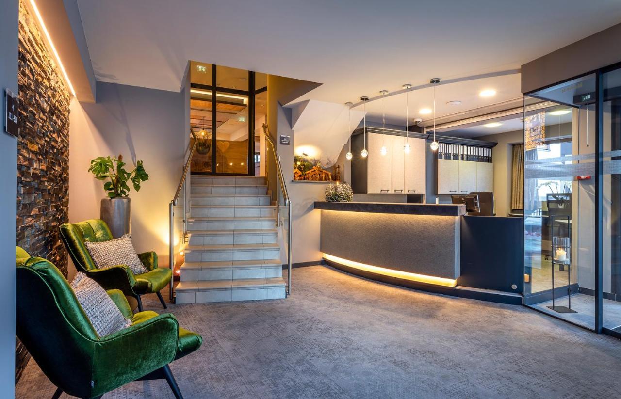Hotel Das Zwoelferhaus Saalbach-Hinterglemm Exteriör bild